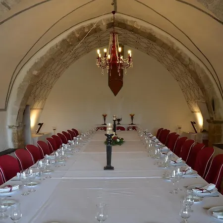 Leones - Adults Only Rubielos De Mora