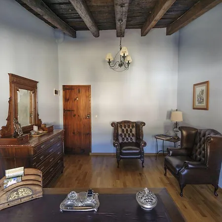 Hotel Leones - Adults Only