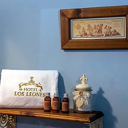 Szálloda Leones - Adults Only
