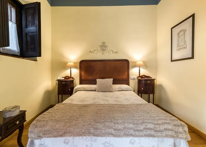 Los Leones 2* Rubielos De Mora