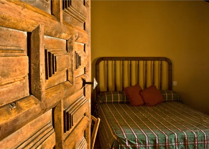 Leones - Adults Only 2* Rubielos De Mora