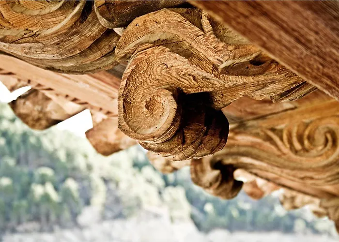 Los Leones Rubielos De Mora