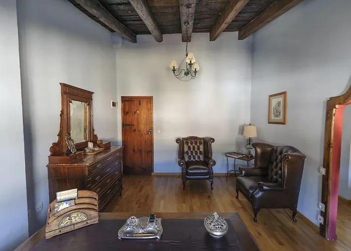 Hotel Leones - Adults Only