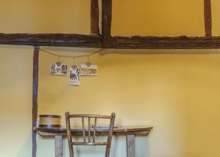 Leones - Adults Only Rubielos De Mora